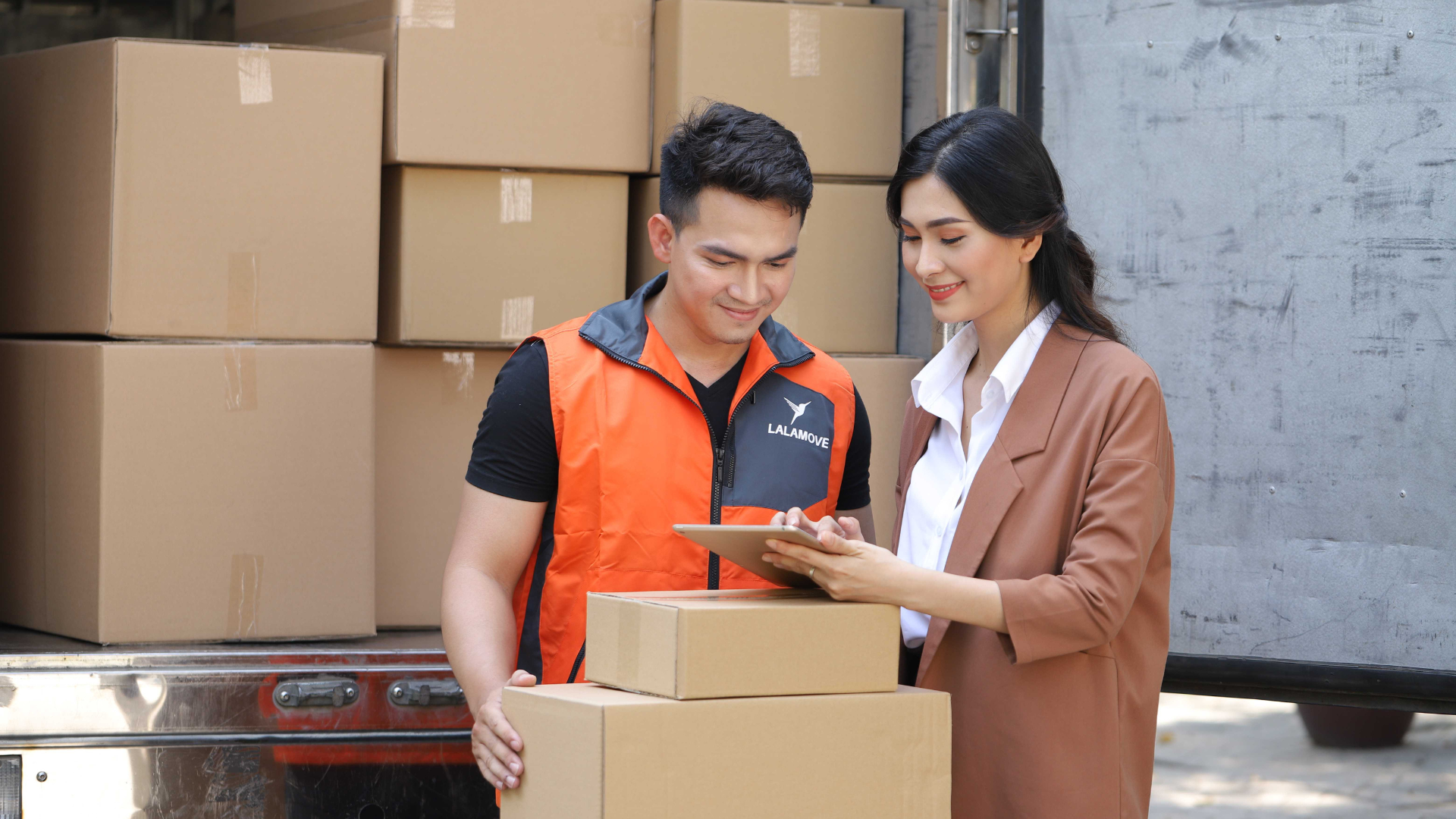 Same Day Delivery Courier Services Lalamove Malaysia